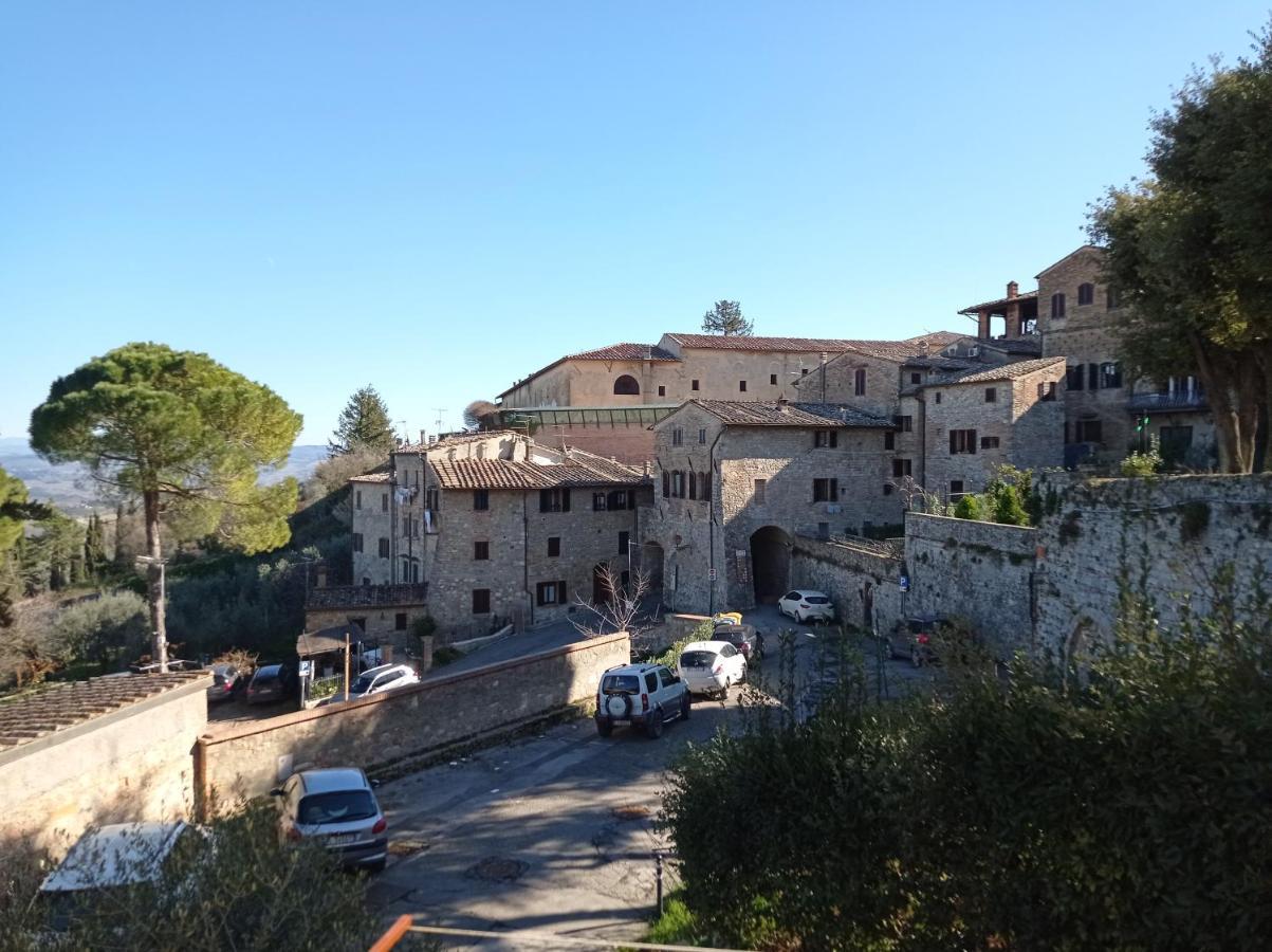 La Casa Dei Ricordi Apartment San Gimignano Exterior foto